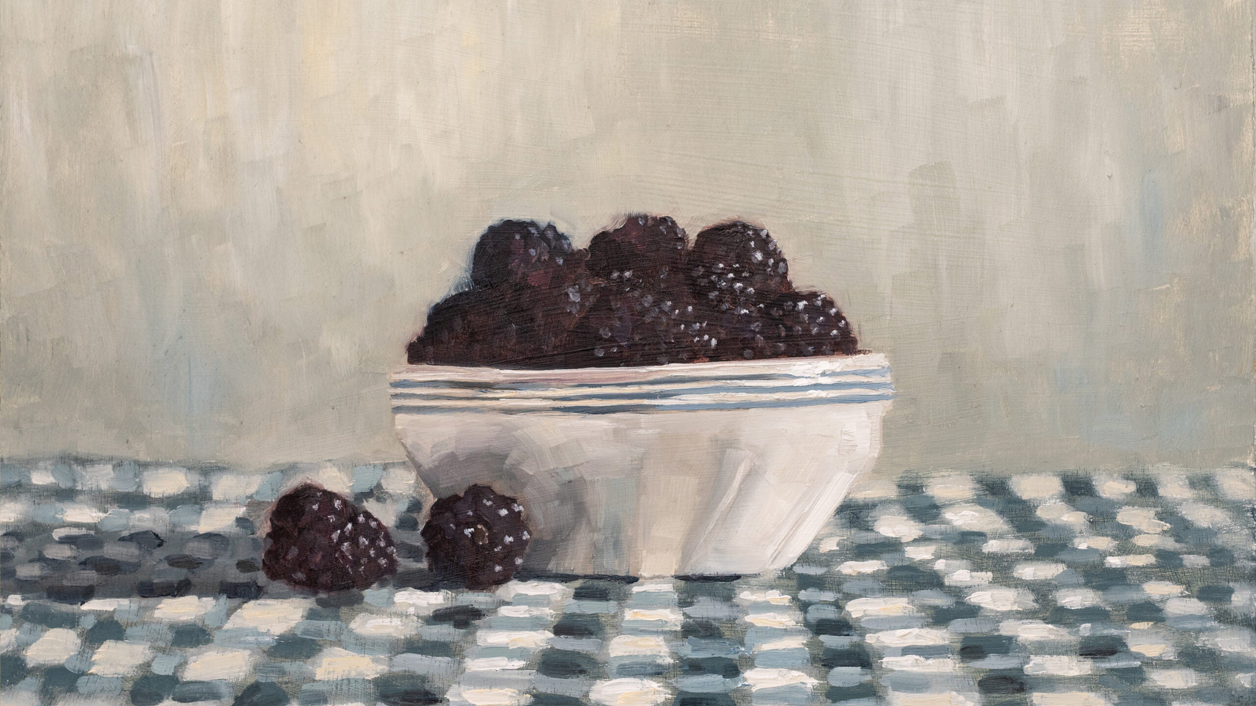 Raspberries in a bowl